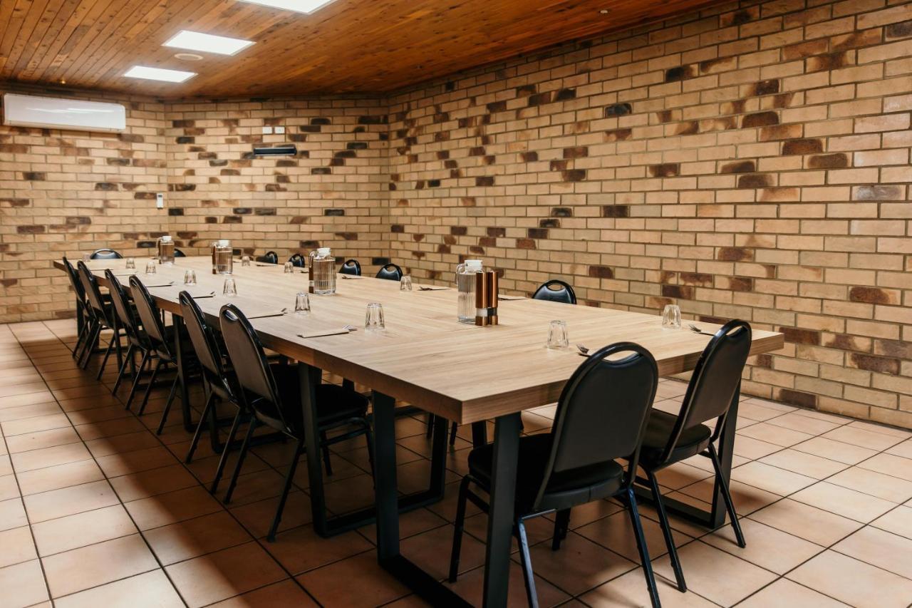 Abacus Motel Mount Isa Ngoại thất bức ảnh