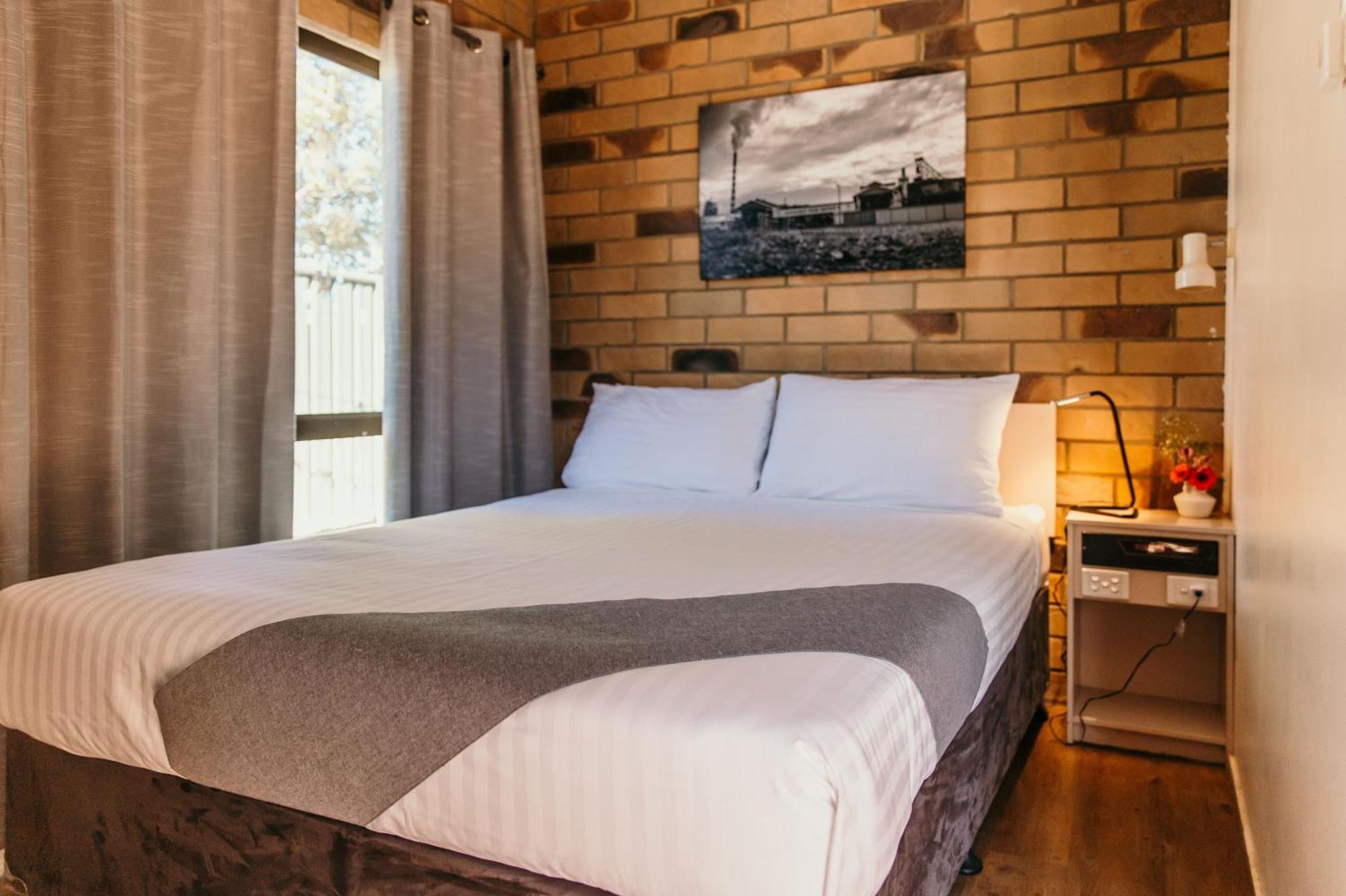 Abacus Motel Mount Isa Ngoại thất bức ảnh