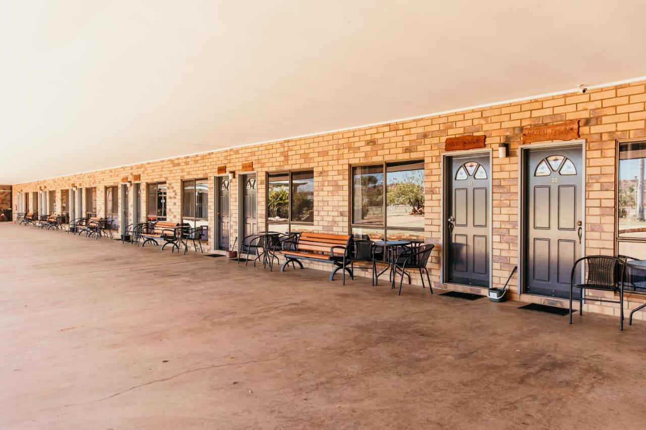 Abacus Motel Mount Isa Ngoại thất bức ảnh